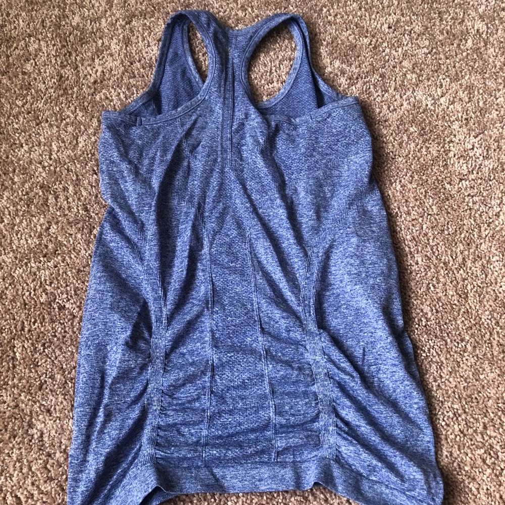 Ribbed Workout Tank - Picture 2 of 2